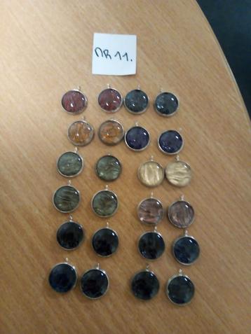 24 ketting/ oorbellen hangers per set van 2 stuk samen  beschikbaar voor biedingen