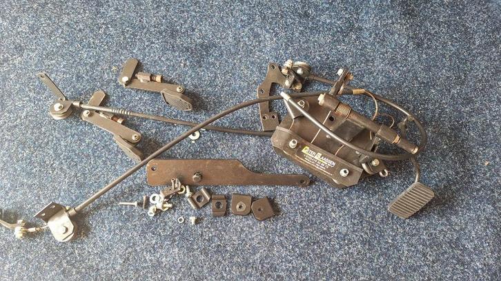 Dubbele Bediening pedalen Auto rijlessen Auto Rijschool, Auto diversen, Auto-accessoires, Zo goed als nieuw, Ophalen of Verzenden