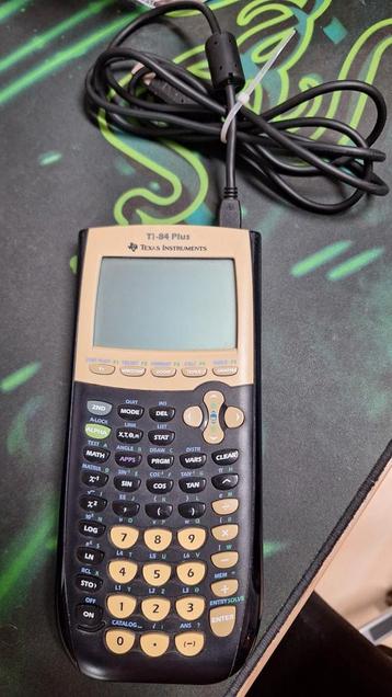 TI-84 Plus grafische rekenmachine  beschikbaar voor biedingen