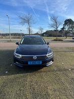 Volkswagen Passat 1.6 TDI 88KW BMT Variant DSG 2015 Blauw, Auto's, Automaat, Euro 6, Blauw, Stationwagon