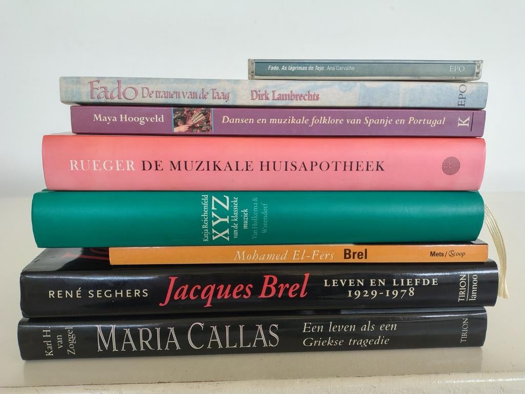 Muziekboeken met CD's/Vinyl - Zeer Goede Staat, Boeken, Ophalen of Verzenden, Zo goed als nieuw, Genre of Stijl, Diverse