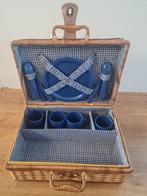 Picknickmand incl. blauw servies, Hobby en Vrije tijd, Picknickmanden, Ophalen, Zo goed als nieuw