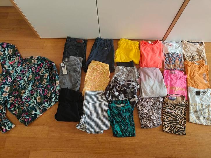 Meiden kledingpakket C. Mt 170-176, Kinderen en Baby's, Kinderkleding | Maat 170, Gebruikt, Meisje, Setje, Ophalen