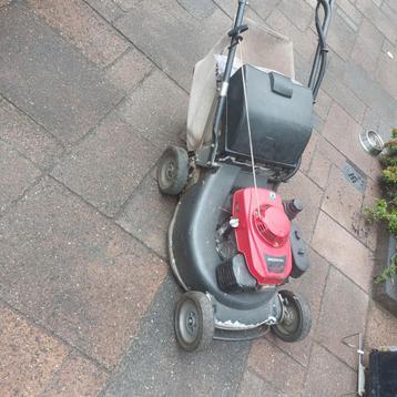 Honda grasmaaier beschikbaar voor biedingen
