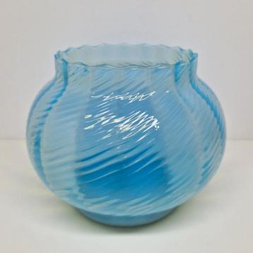 Blauw opaline glazen bolvaas Fenton USA. beschikbaar voor biedingen