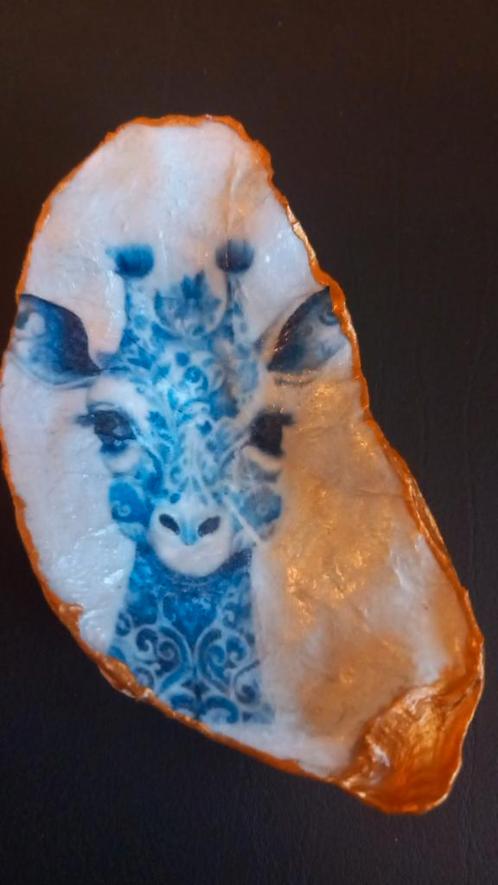 Oesterschelp kunst Giraffe handmade blauw goud 🦒🦒🦒🦒, Antiek en Kunst, Kunst | Designobjecten, Ophalen of Verzenden