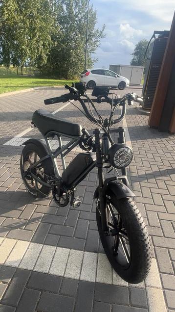 Ouxi h9 2 accu beschikbaar voor biedingen