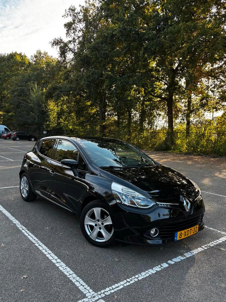 Renault Clio 0.9 TCE 66KW 5-DRS 2014 Zwart, Auto's, Renault, Particulier, Clio, ABS, Airbags, Airconditioning, Bluetooth, Boordcomputer