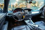 BMW 3-serie 320i Business Line Clima Navi PDC Automaat! Leer, Auto's, Automaat, Euro 5, 4 cilinders, Zwart