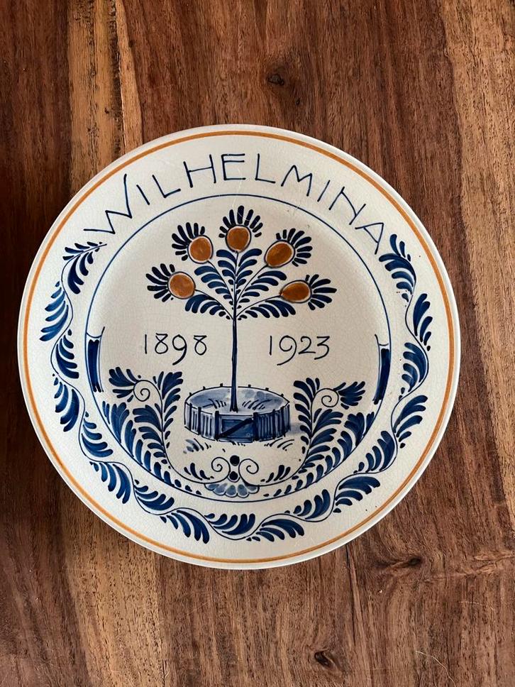Wandbord Wilhelmina 1898-1923 Delft Blauw, Antiek en Kunst, Antiek | Wandborden en Tegels, Ophalen of Verzenden