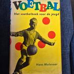 Voetbal. Het voetbalboek voor de jeugd., Gelezen, Ophalen of Verzenden, Balsport, Hans Molenaar