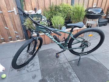 Giant Mountainbike 29 inch frame 45 beschikbaar voor biedingen