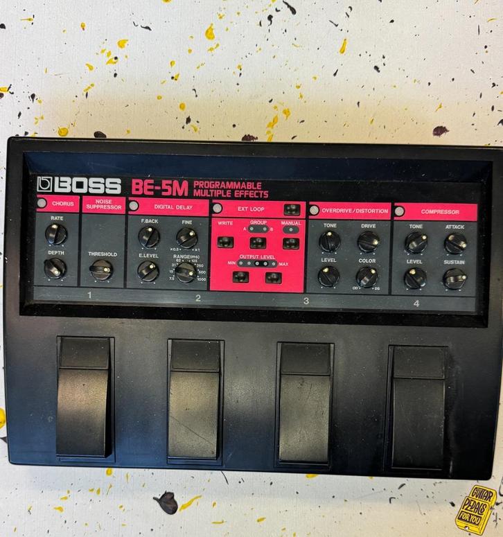 Boss BE-5M Programmable Multiple Effect, Muziek en Instrumenten, Effecten, Gebruikt, Chorus, Compressor, Multi-effect, Ophalen of Verzenden