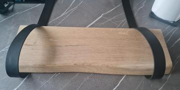 Wandplank Eikenhout met Leren Banden beschikbaar voor biedingen