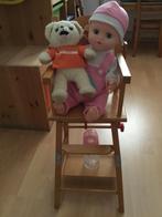 Houten poppenstoel met pop, Kinderen en Baby's, Speelgoed | Houten speelgoed, Ophalen, Zo goed als nieuw, Meubelstuk of Keukentje