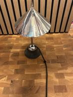 vintage lampje metalarte magnita tafellamp, Huis en Inrichting, Ophalen of Verzenden, Gebruikt, Minder dan 50 cm