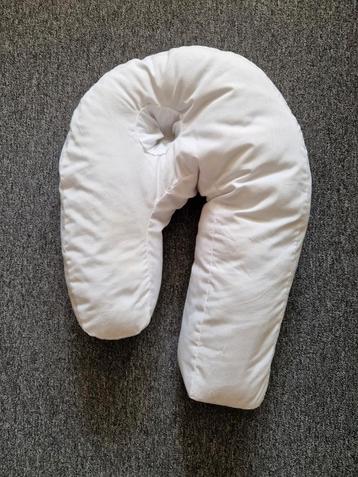 Ergonomisch slaapkussen voor zijslapers met nekpijn. beschikbaar voor biedingen