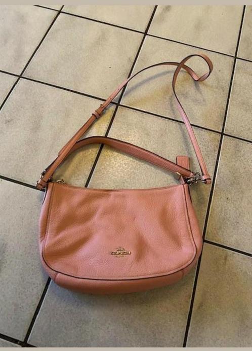 Coach schoudertasje / avondtasje, Sieraden, Tassen en Uiterlijk, Tassen | Schoudertassen, Zo goed als nieuw, Overige merken, Roze