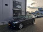 Renault Mégane Estate 1.5 dCi Bose clima cruise navi camera, Te koop, Airconditioning, Gebruikt, Voorwielaandrijving