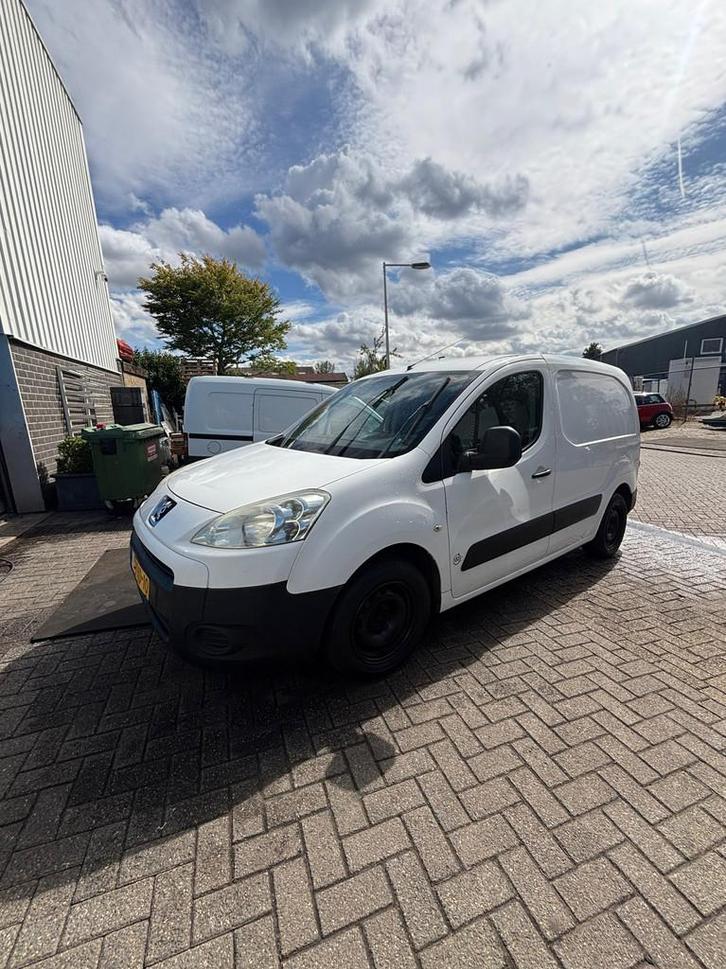 Peugeot Partner 120 1.6 HDI L1 XT '' MOTOR DEFECT ", Auto's, Bestelauto's, Bedrijf, Te koop, ABS, Centrale vergrendeling, Elektrische buitenspiegels