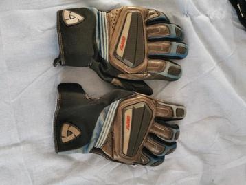 Motor handschoenen beschikbaar voor biedingen