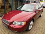 Volvo V70 2.5 T Kinetic 210PK Youngtimer, Voorwielaandrijving, Gebruikt, Beige, Leder en Stof