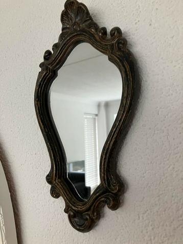Brocante goud/bruin spiegeltje met kuifje  15 x 29 cm beschikbaar voor biedingen