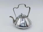 Zilveren miniatuur waterketel, Amsterdam, ca. 1725, Antiek en Kunst, Antiek | Goud en Zilver, Verzenden, Zilver