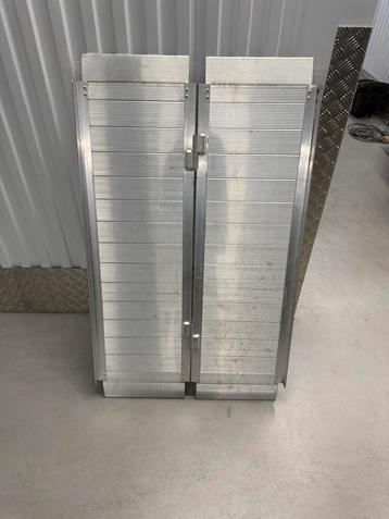 Rolstoel rijplaat / oprijplaat vouwbaar 122CM beschikbaar voor biedingen