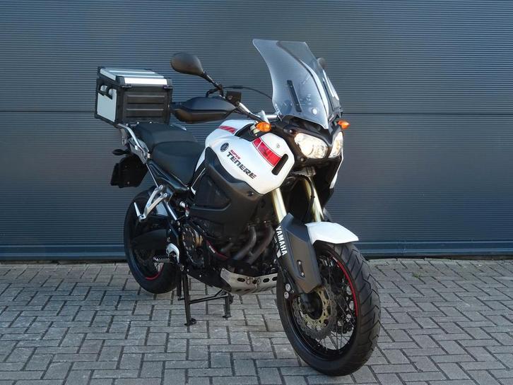 YAMAHA XT 1200 Z SUPER TENERE 2013 wit AKRAPOVIC Carbon, Motoren, Motoren | Yamaha, Bedrijf, Overig, meer dan 35 kW, 2 cilinders