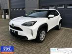 Toyota Yaris Cross 1.5 Hybrid AUTOMAAT/CAMERA/APPLECAR, Stof, Gebruikt, Zwart, 1165 kg