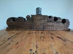 Oude Houten Kandelaar met Snijwerk, Huis en Inrichting, Woonaccessoires | Kandelaars en Kaarsen, Ophalen, Gebruikt, Bruin, Hout