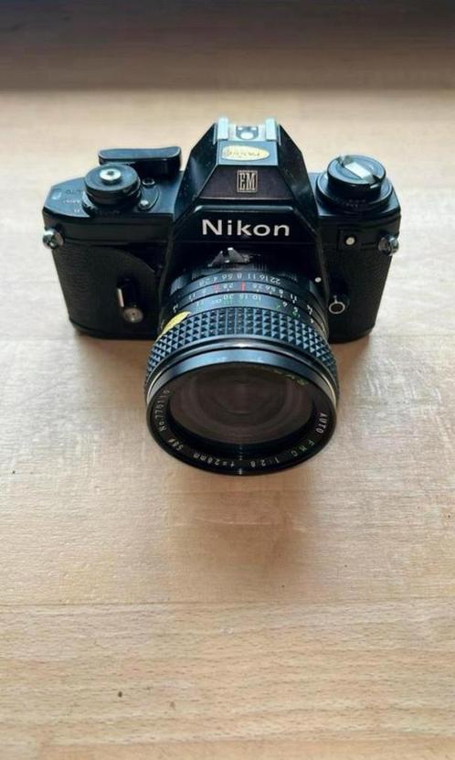 Nikon EM + 2 Lenzen, Audio, Tv en Foto, Fotocamera's Analoog, Gebruikt, Spiegelreflex, Nikon, Ophalen of Verzenden