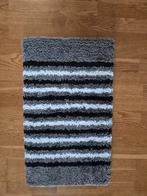 Nieuwe grijs/wit gestreepte badmat, Verzenden, Nieuw, Grijs, Badmat