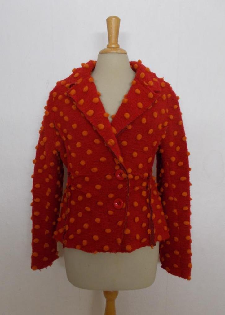Apart wollen bolletjes vest/jasje! L, Kleding | Dames, Jasjes, Kostuums en Pakken, Zo goed als nieuw, Jasje, Maat 42/44 (L), Rood