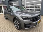 Volkswagen Touareg 3.0 TDI R-line Black Edition / 4-Motion /, Gebruikt, Euro 6, Leder, Bedrijf