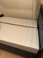 IKEA bed 200x160cm met nieuwe matrassen, Huis en Inrichting, Slaapkamer | Bedden, Ophalen, Gebruikt, Zwart, Tweepersoons