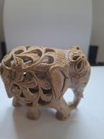 olifant olifant gemaakt van steen, Antiek en Kunst, Ophalen of Verzenden