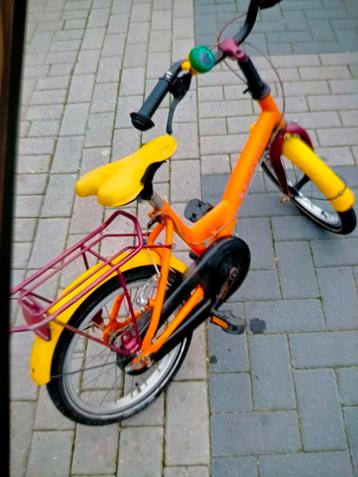 16  inch fietsje  beschikbaar voor biedingen