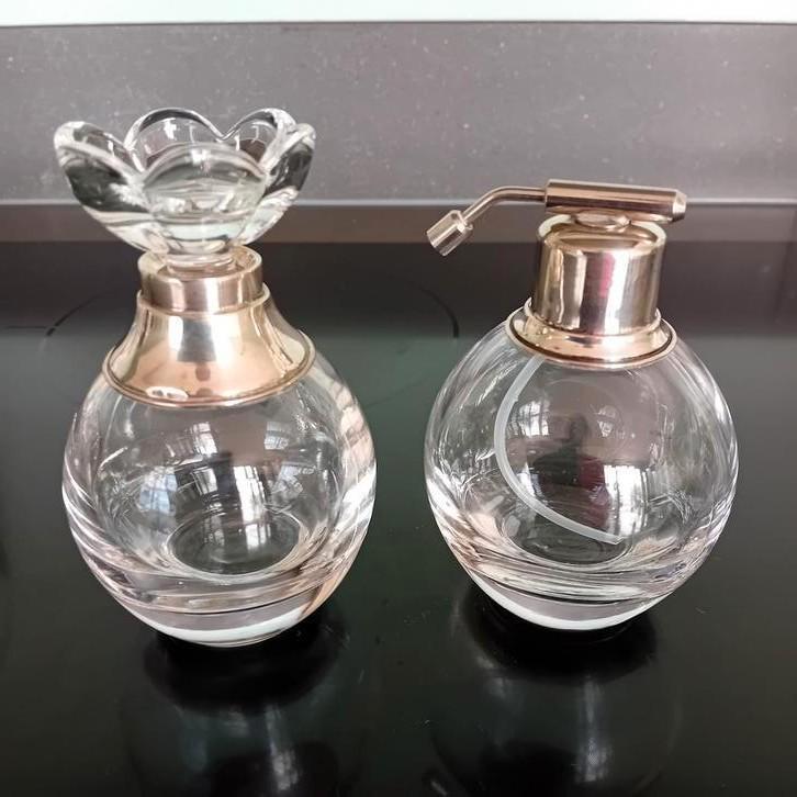 Zilveren parfumflesjes met glas, Antiek en Kunst, Antiek | Glas en Kristal, Ophalen of Verzenden