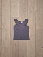 Top singlet hemd shirt grijs ruffle mt 110/116 nieuw, Ophalen of Verzenden, Nieuw, Meisje, Shirt of Longsleeve