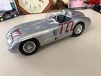 Mercedes. Benz.  300. S L R.    Maisto, Ophalen of Verzenden, Zo goed als nieuw, Overige merken