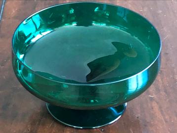 Fraaie glazen schaal op voet, groen/blauw, diameter 17,5 cm beschikbaar voor biedingen