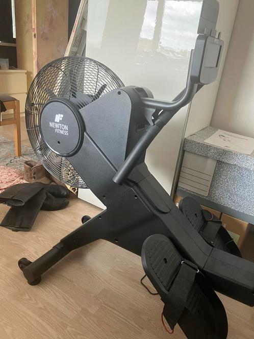 Newton Fitness Roeitrainer AR-790, Sport en Fitness, Fitnessapparatuur, Zo goed als nieuw, Roeitrainer, Armen, Metaal, Ophalen