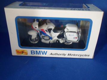 model motor 1:18  BMW R1100 RT-P Politie Nederland  MAISTO beschikbaar voor biedingen