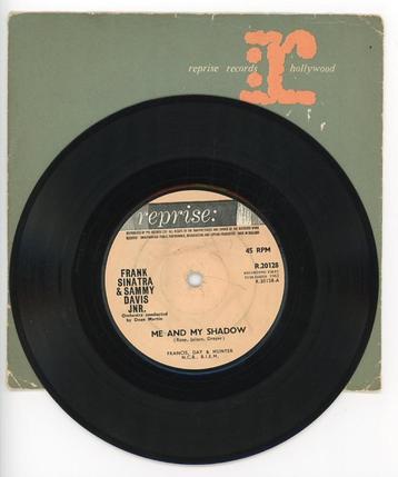 Singel van Frank Sinatra & Sammy Davis Jr. uit 1962  beschikbaar voor biedingen
