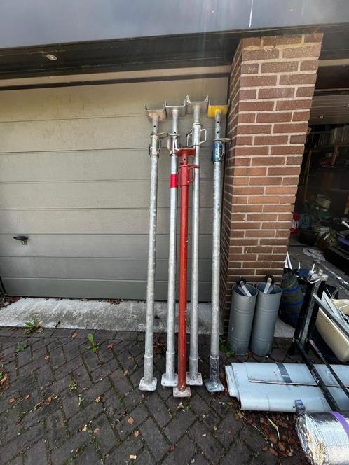 Schroefstempels (5 stuks), Doe-het-zelf en Verbouw, Steigers, Zo goed als nieuw, Overige typen, 2 tot 5 meter, Ophalen