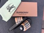 Burberry Slippers, Kleding | Dames, Slippers, Verzenden, Beige, Nieuw