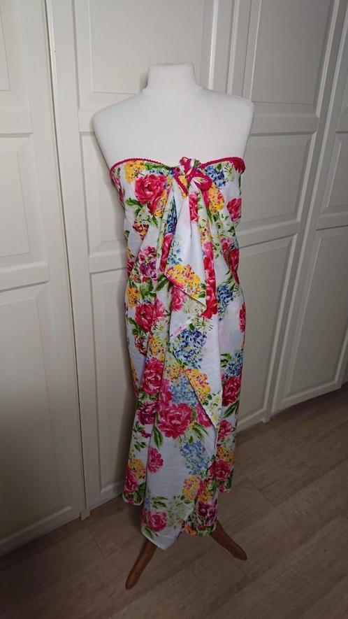 Diverse pareo sarong sauna omslagdoek extra breed maat 46, Kleding | Dames, Badmode en Zwemkleding, Zo goed als nieuw, Overige typen