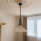 Twee Art Deco Hanglampen Glas & Metaal, Huis en Inrichting, Lampen | Hanglampen, Ophalen, Gebruikt, Glas, 75 cm of meer